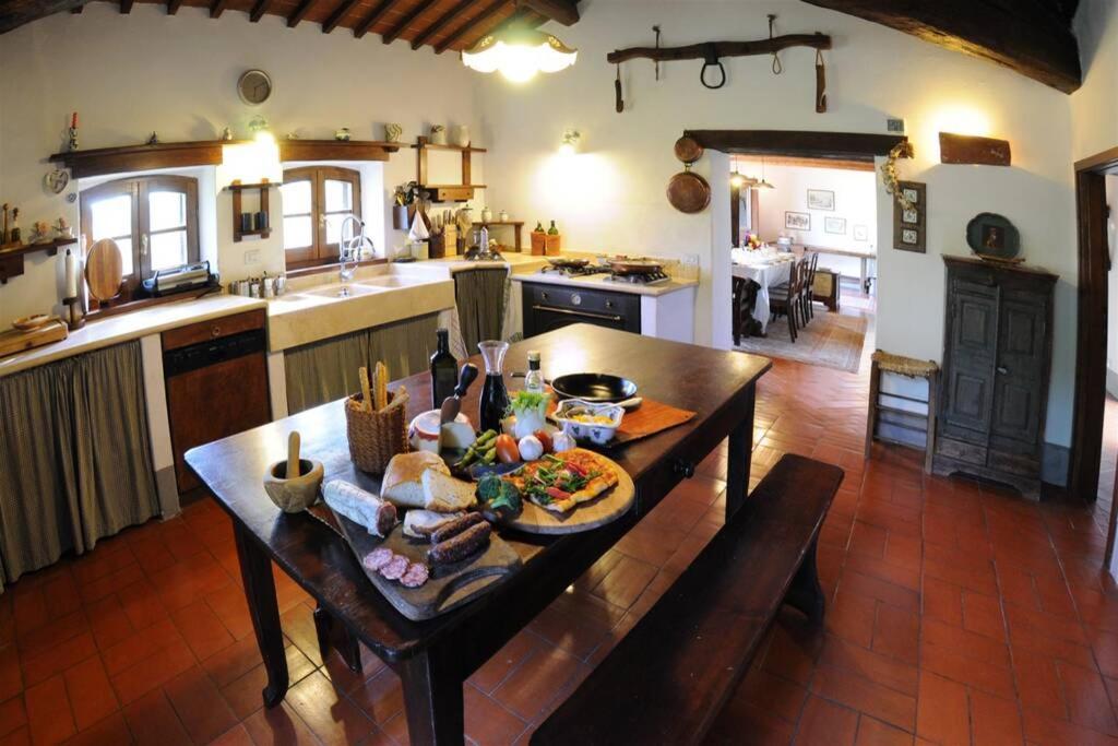 Exclusive Villa Parrano - Countryside With Pool Exteriér fotografie